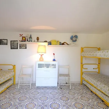 Sleeps 8 Air Con Wifi فيلة *