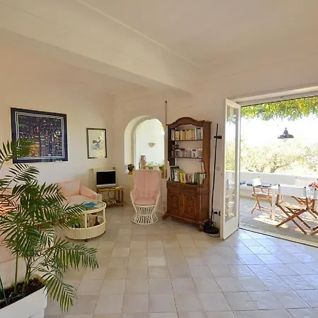 Sleeps 8 Air Con Wifi * كابري